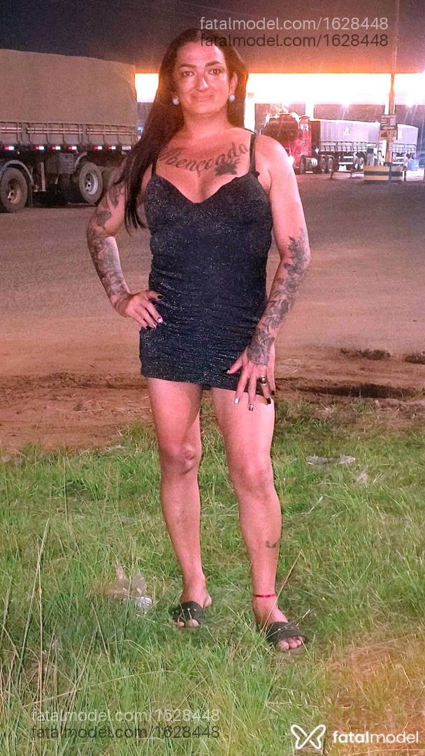 Acompanhante mulher trans morena (o) de olhos castanhos - Allicya
