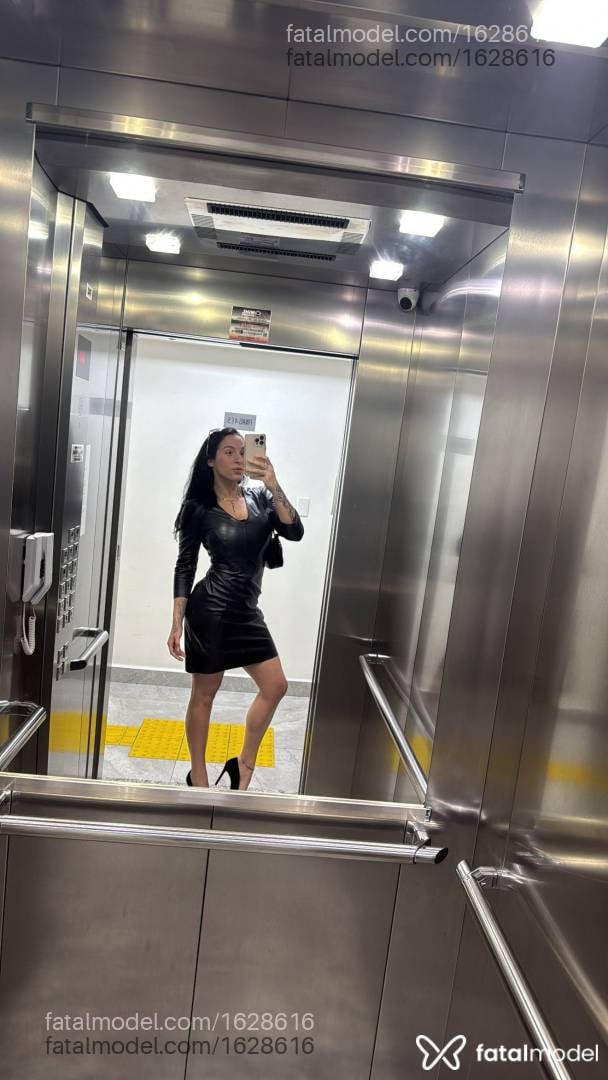 Acompanhante mulher morena (o) de olhos castanhos - THAIS VARGAS
