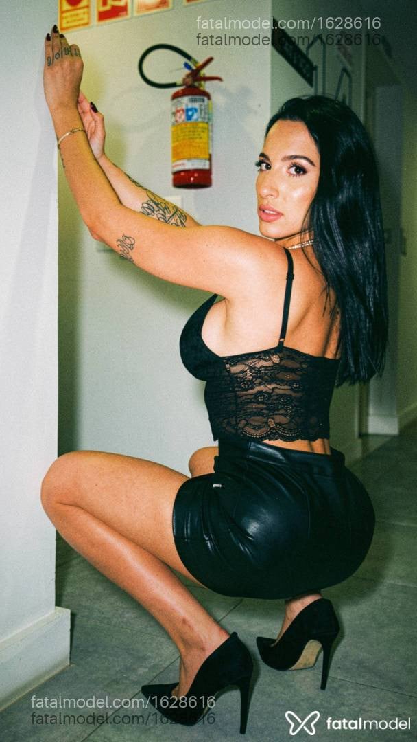 Acompanhante mulher morena (o) de olhos castanhos - THAIS VARGAS