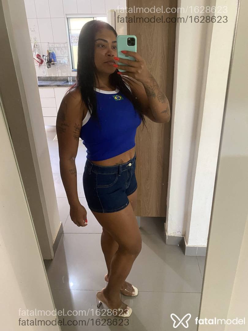 Acompanhante mulher morena (o) de olhos pretos em Barreiras - Marcelly Ferrari
