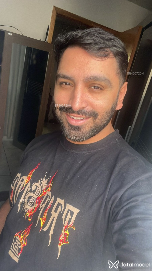 Acompanhante homem morena (o) de olhos pretos em Franco da Rocha Acompanhante homem morena (o) de olhos pretos em Franco da Rocha - Hiago Zafar
