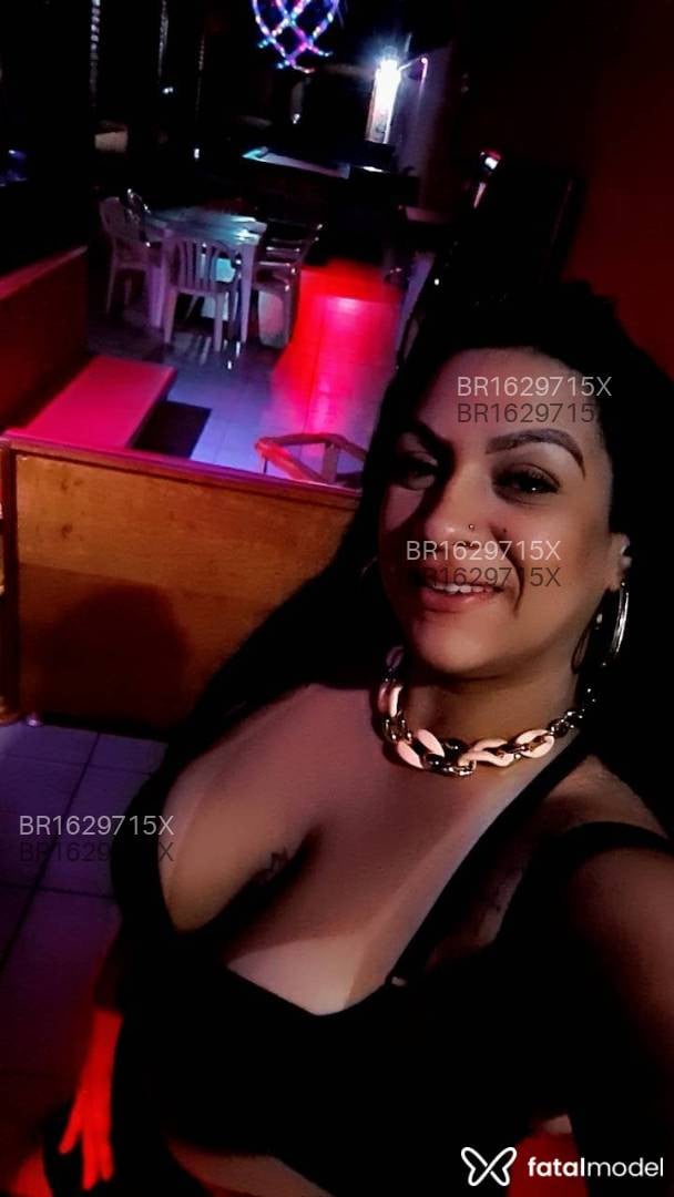 Acompanhante mulher morena (o) de olhos castanhos em Ribeirão Preto Acompanhante mulher morena (o) de olhos castanhos em Ribeirão Preto - Rebeca lima