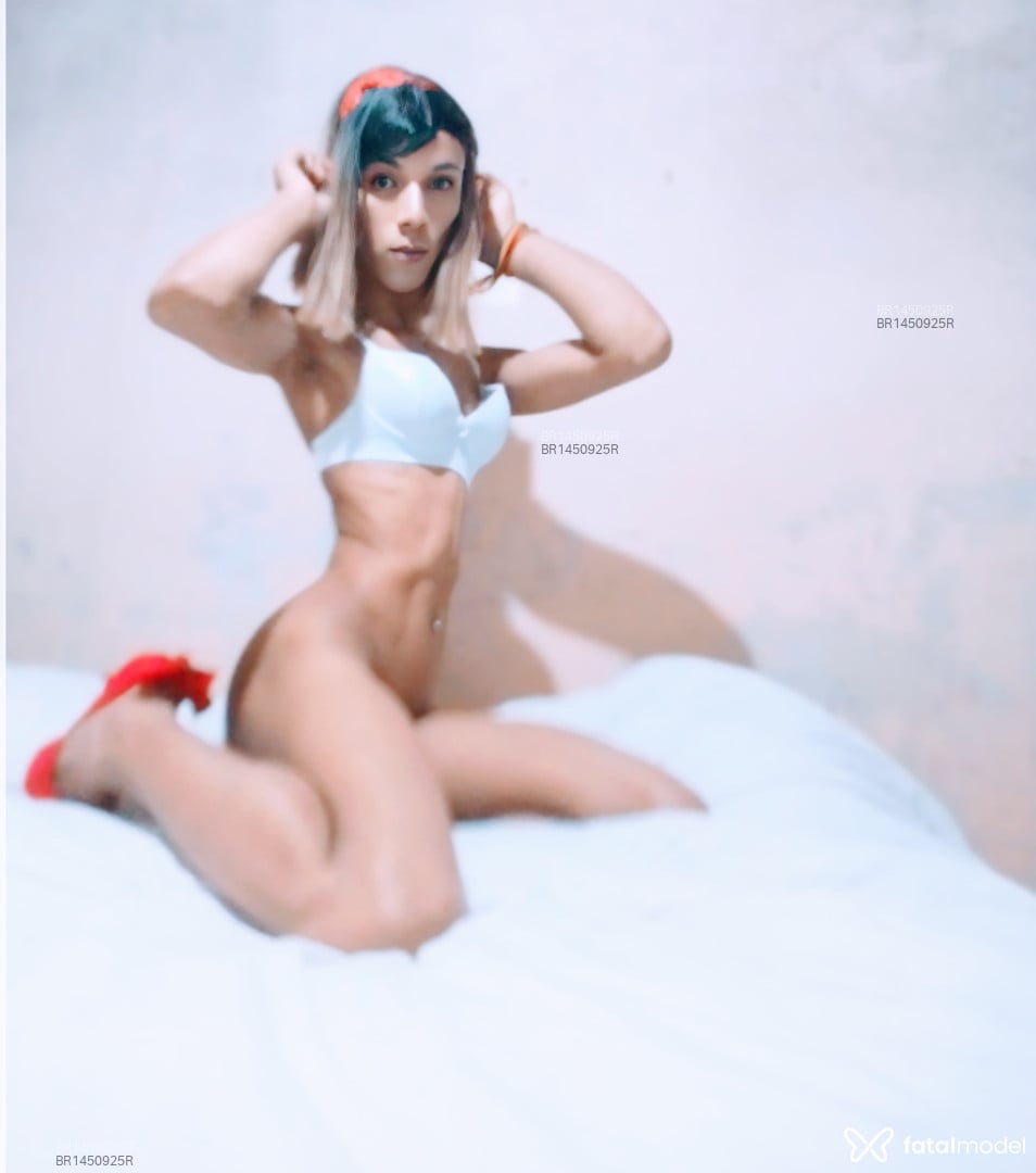 Acompanhante travesti loira (o) de olhos castanhos em Jaguarão - Alice Ribeiro