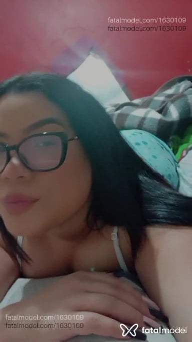 Acompanhante mulher morena (o) de olhos verdes em São Gabriel - Manuela