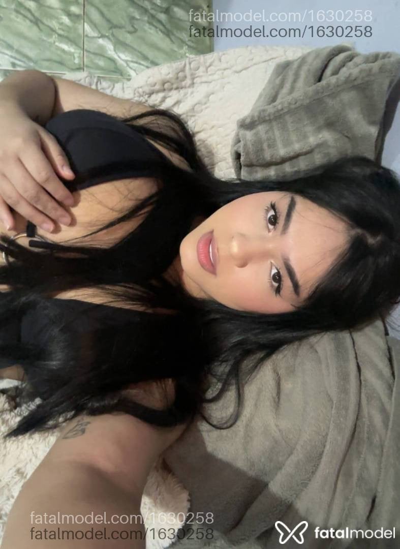 Acompanhante mulher morena (o) de olhos castanhos - Alice
