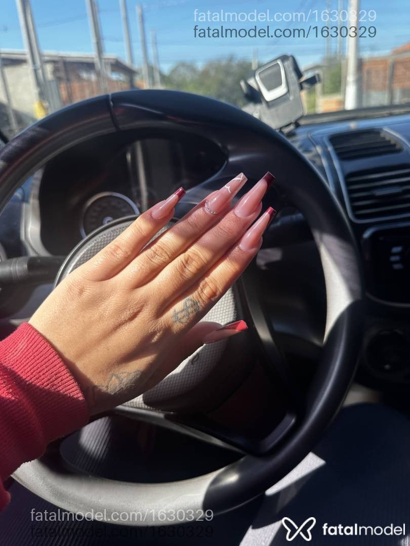 Acompanhante mulher morena (o) de olhos castanhos em Canoas - Catherine