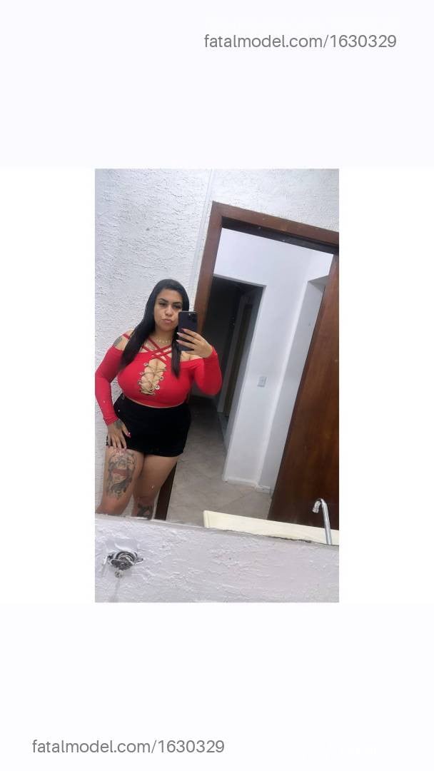 Acompanhante mulher morena (o) de olhos castanhos - Catherine