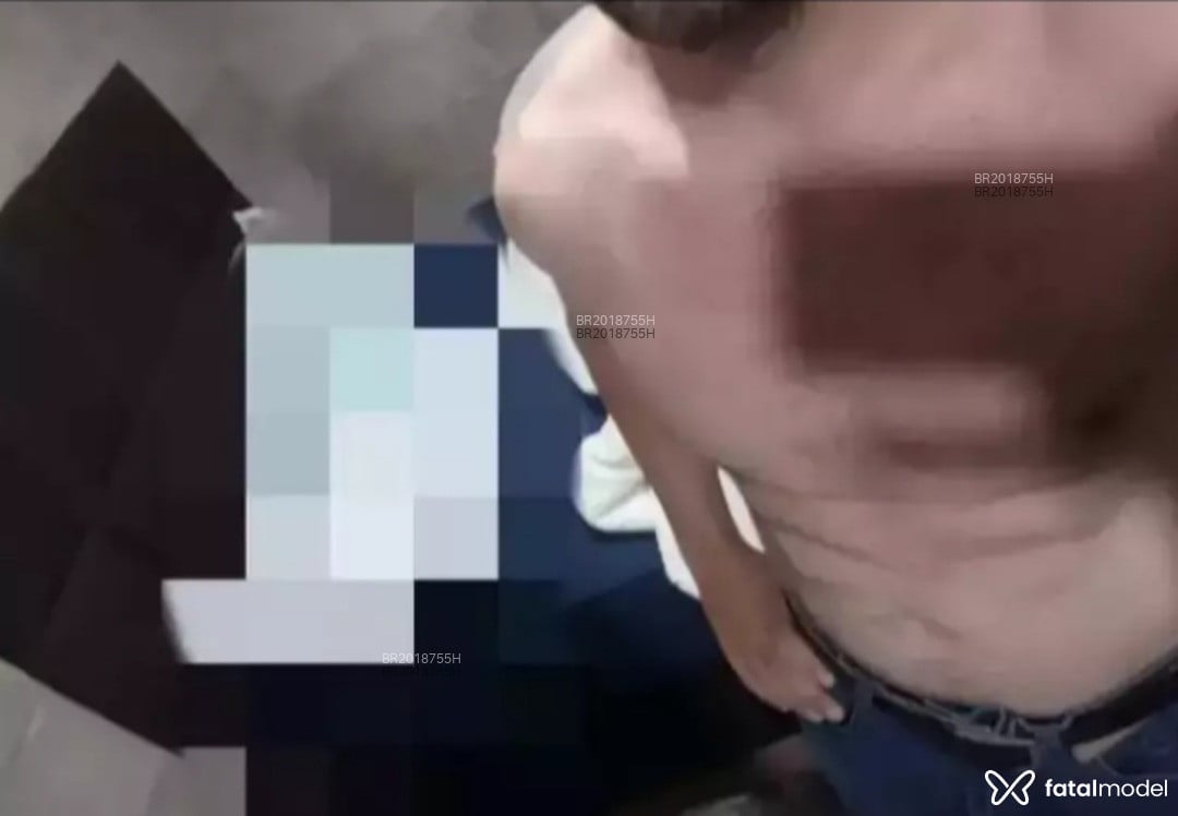 Acompanhante homem loira (o) de olhos verdes em Gravataí - Alisongti