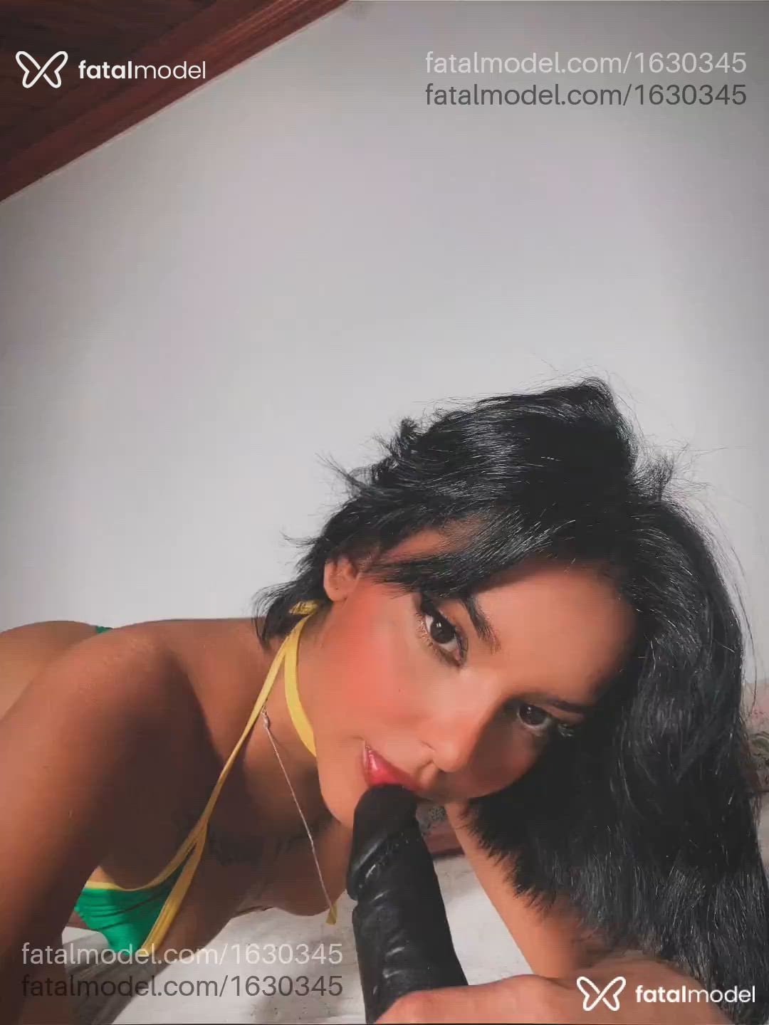 Acompanhante mulher morena (o) de olhos castanhos em Lorena Acompanhante mulher morena (o) de olhos castanhos em Lorena - Babi