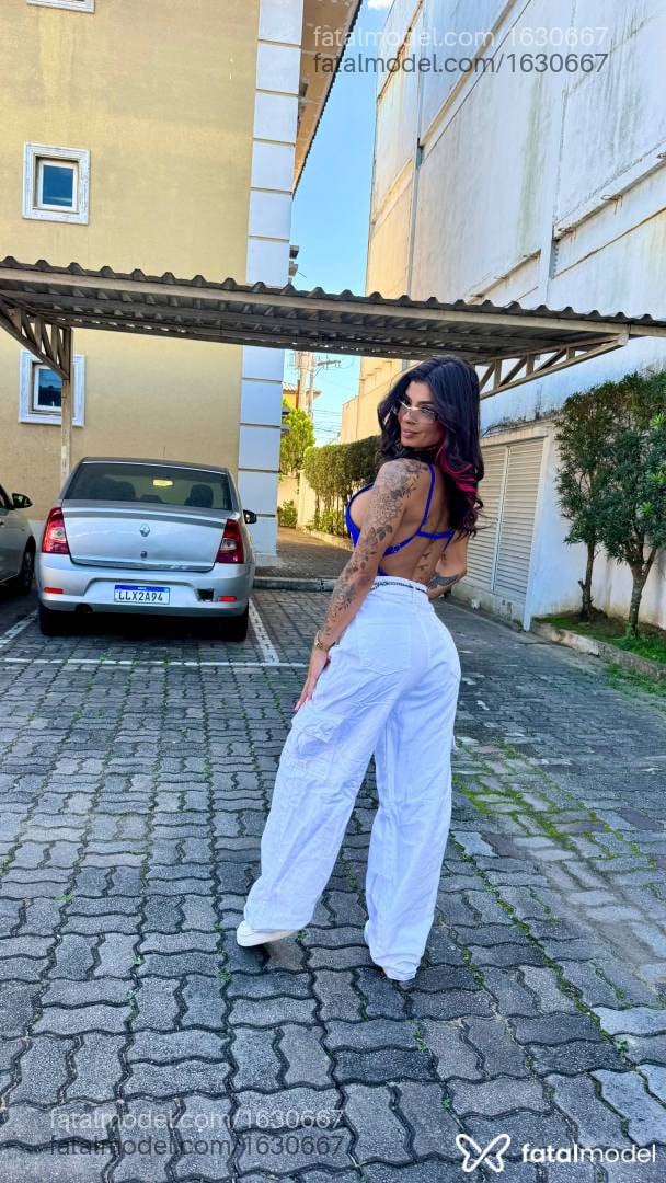 Acompanhante mulher com cabelo castanho de olhos castanhos em Campos dos Goytacazes - Bia