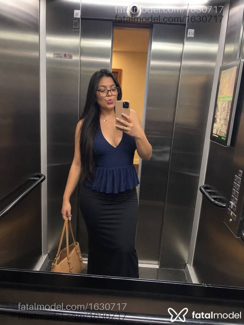 Acompanhante mulher morena (o) de olhos mel - BRENDA NELORE