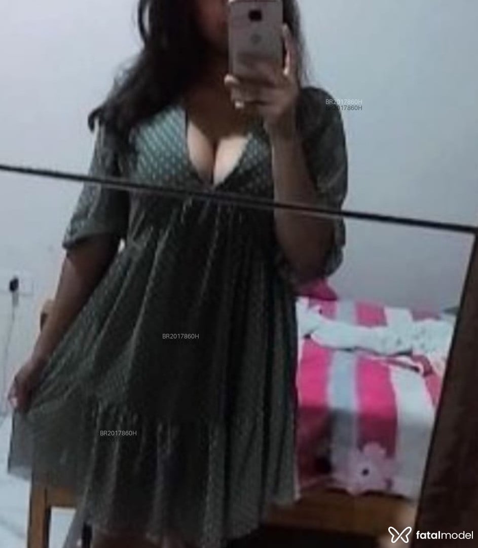 Acompanhante mulher morena (o) de olhos castanhos em São Paulo Acompanhante mulher morena (o) de olhos castanhos em São Paulo - Camila