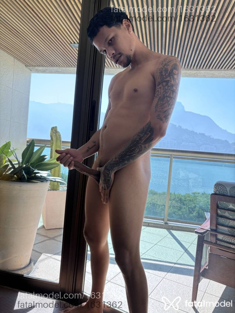 Acompanhante homem morena (o) de olhos pretos - Lucca Silva