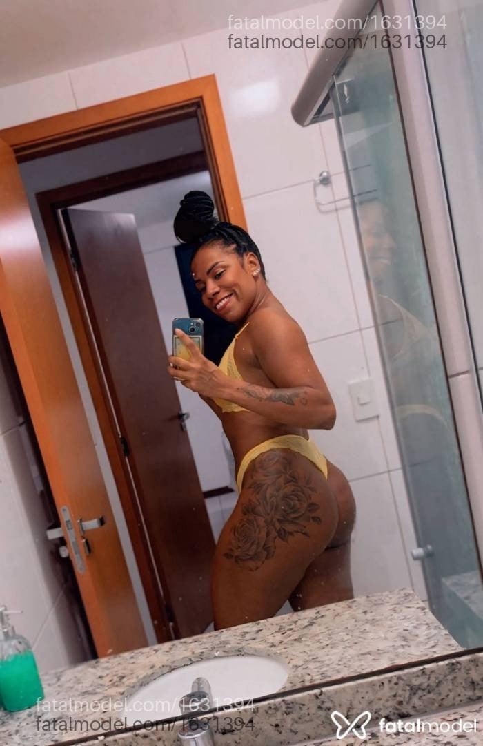 Acompanhante mulher com cabelo castanho de olhos castanhos em Marabá - Mariana