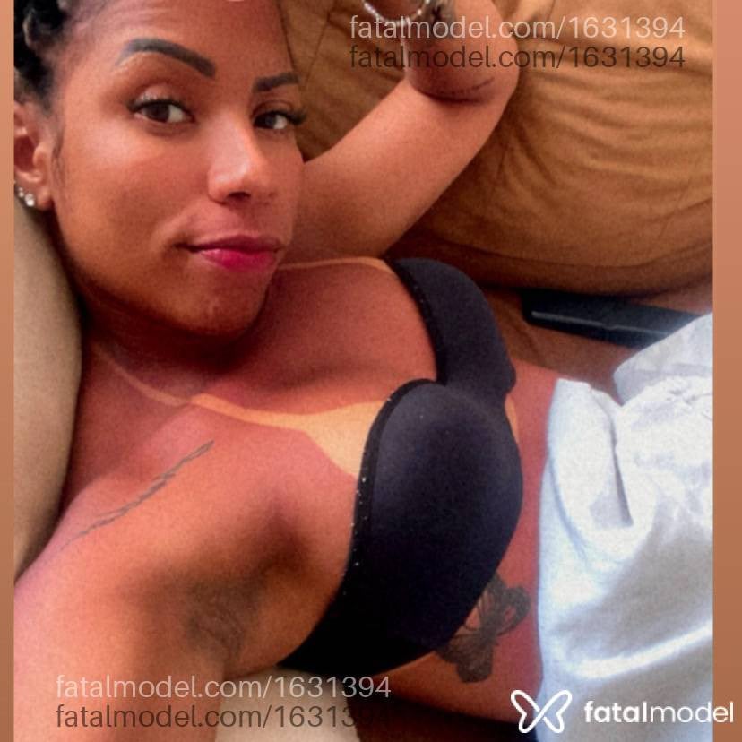 Acompanhante mulher com cabelo castanho de olhos castanhos em Recife - Monique