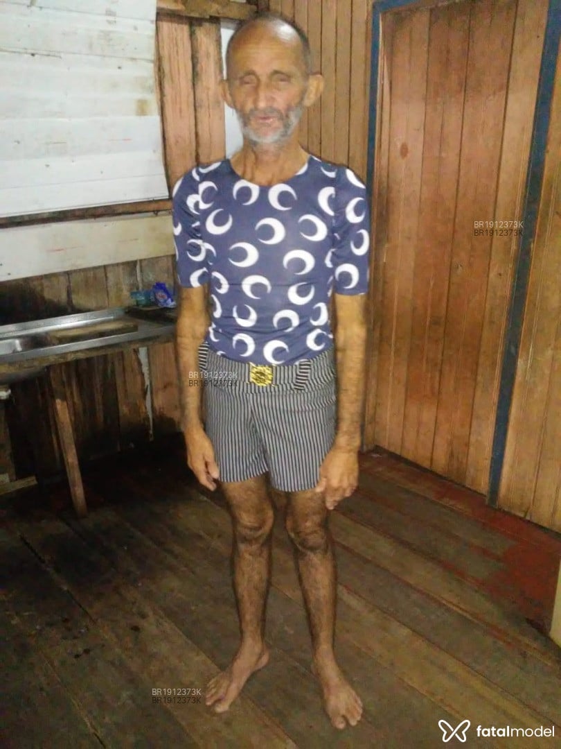 Acompanhante mulher trans morena (o) de olhos castanhos em Santarém Acompanhante mulher trans morena (o) de olhos castanhos em Santarém - Fernanda