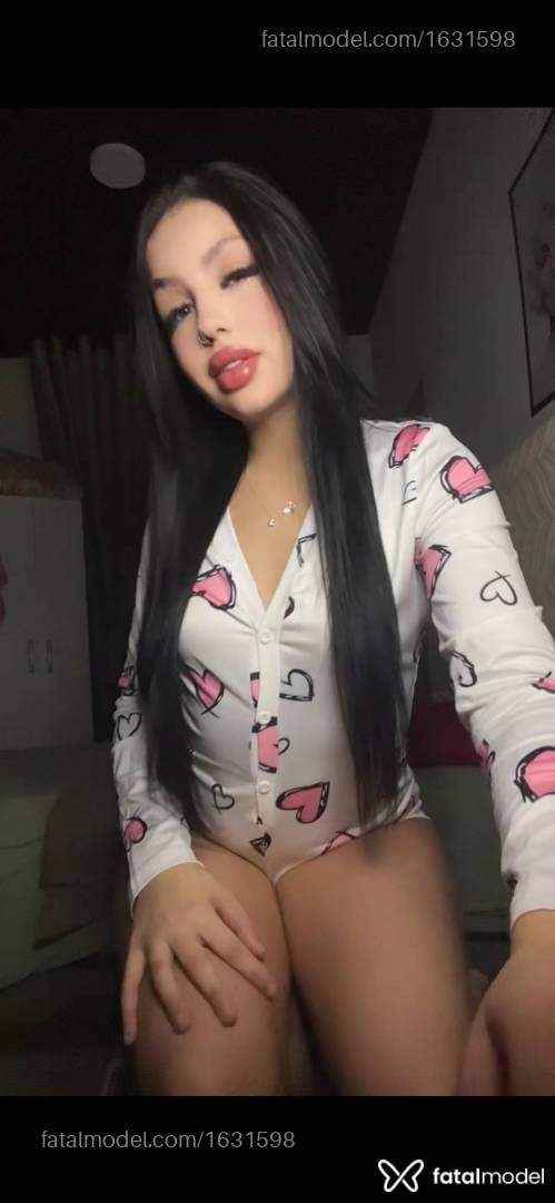 Acompanhante mulher morena (o) de olhos mel em Curitiba - Camily