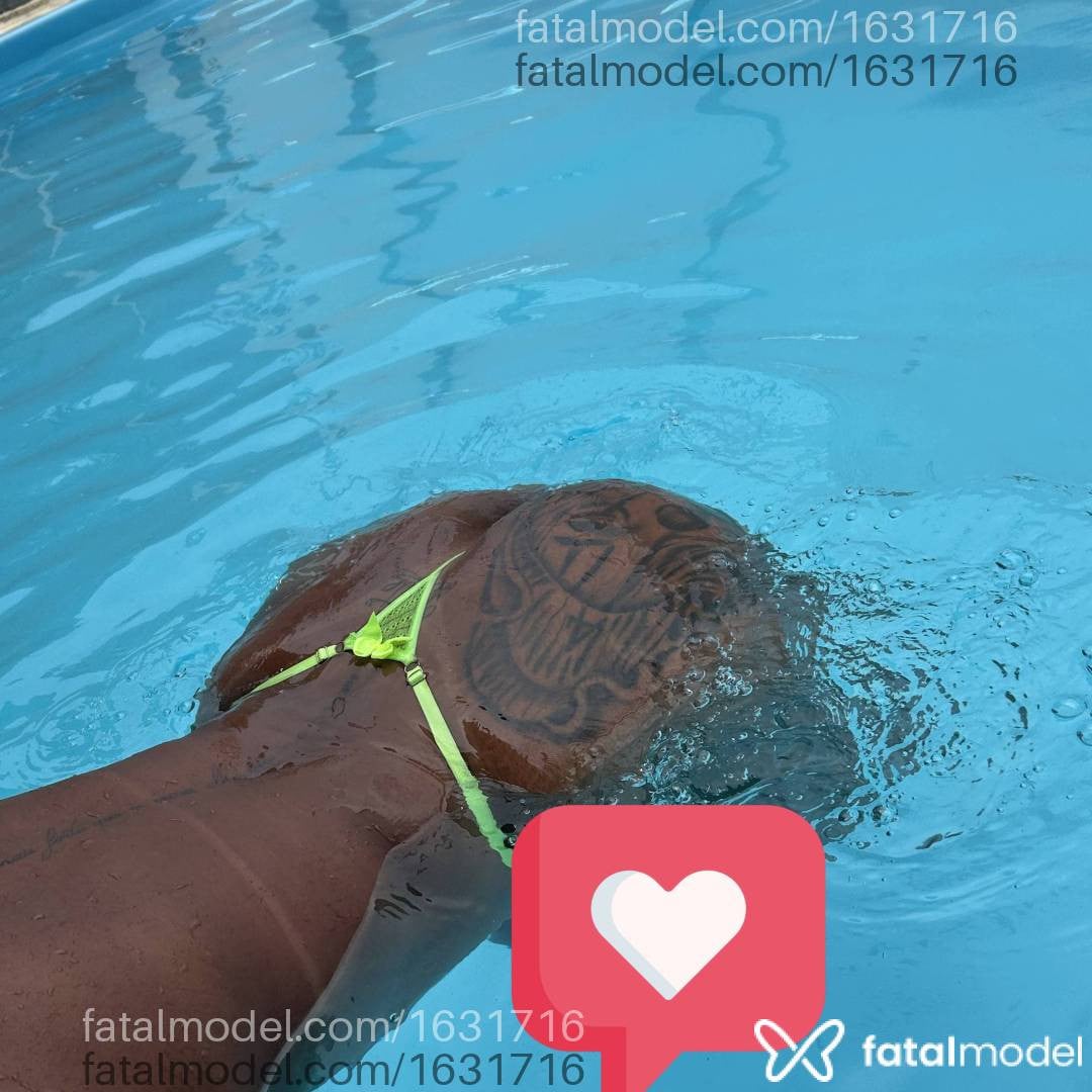 Acompanhante mulher morena (o) de olhos castanhos em Itajaí - Mirella