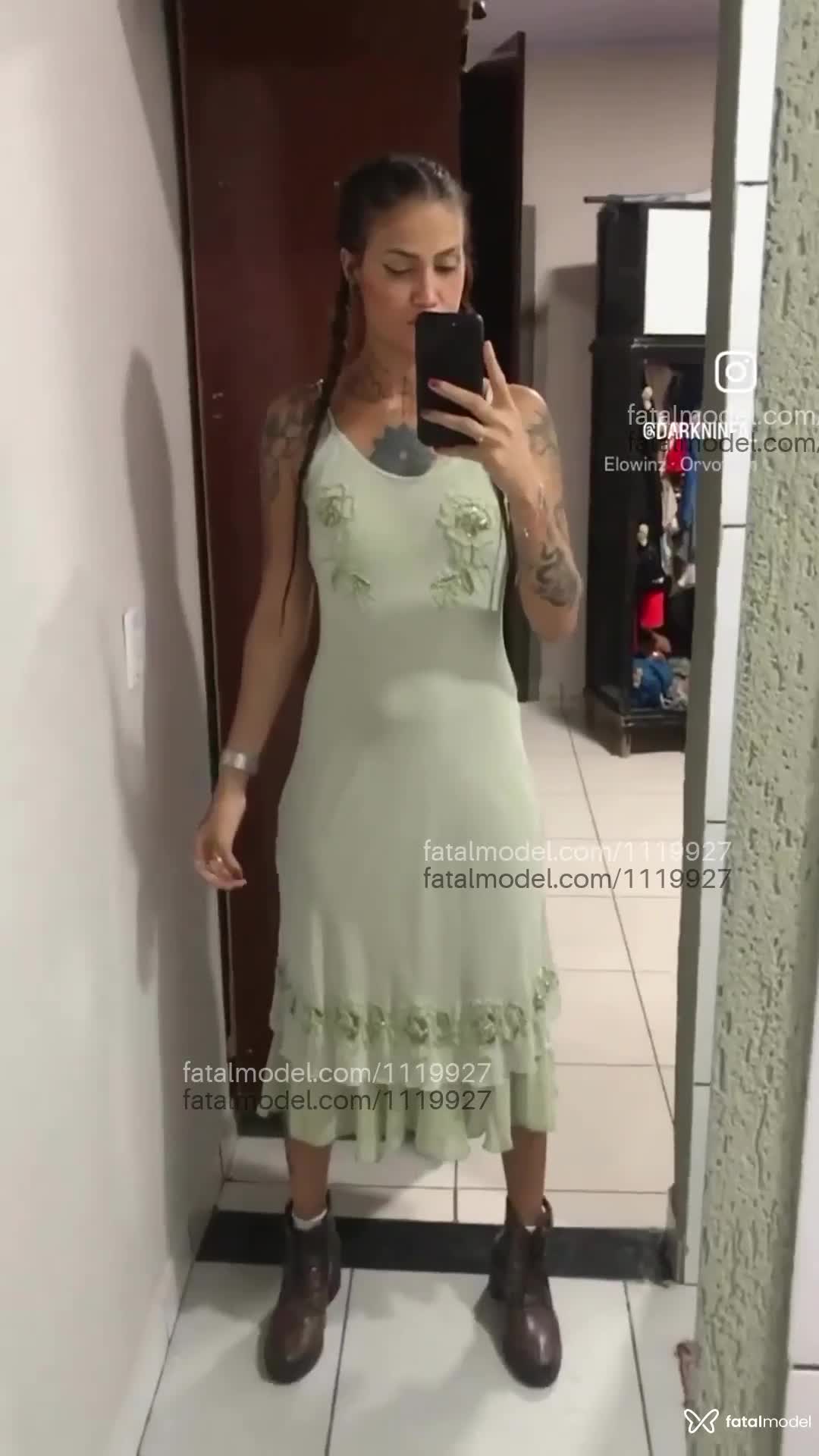 Acompanhante mulher ruiva (o) de olhos castanhos em Goiânia - Ariel Flores