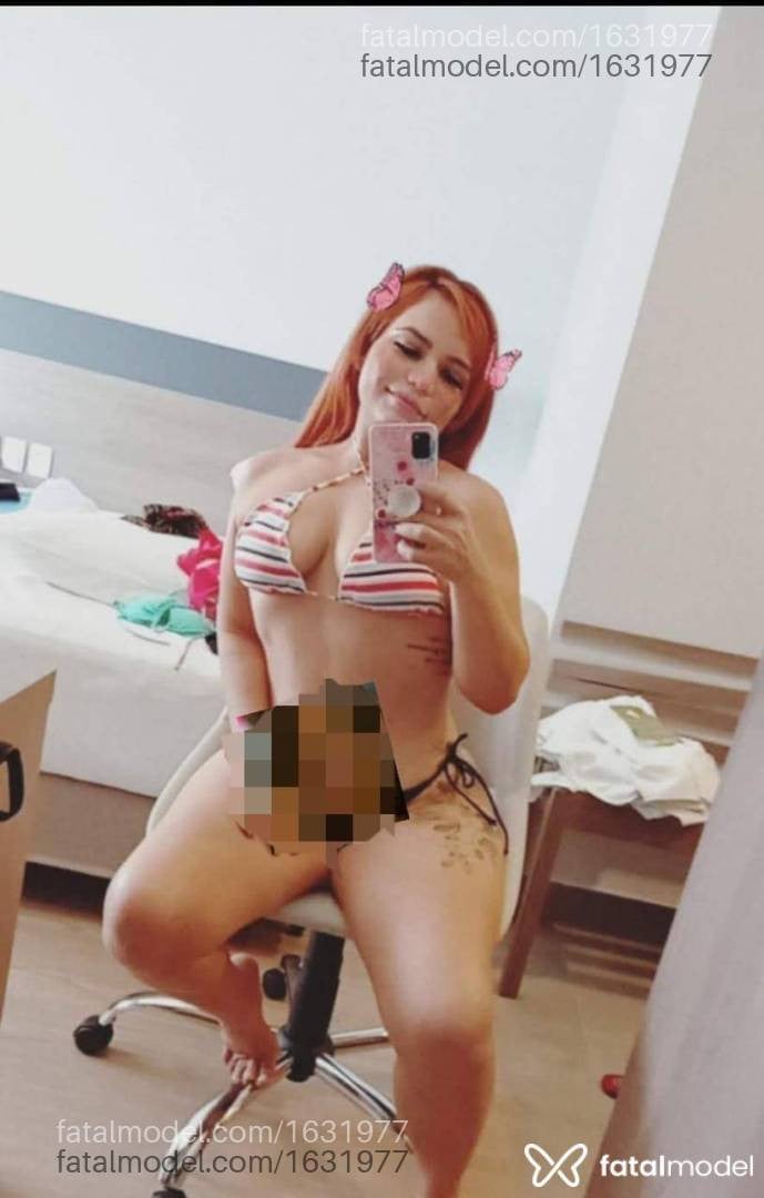Acompanhante mulher ruiva (o) de olhos verdes - Mariana
