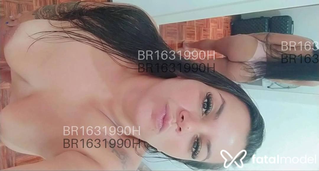Acompanhante mulher com cabelo castanho de olhos castanhos em Canoinhas Acompanhante mulher com cabelo castanho de olhos castanhos em Canoinhas - Luara