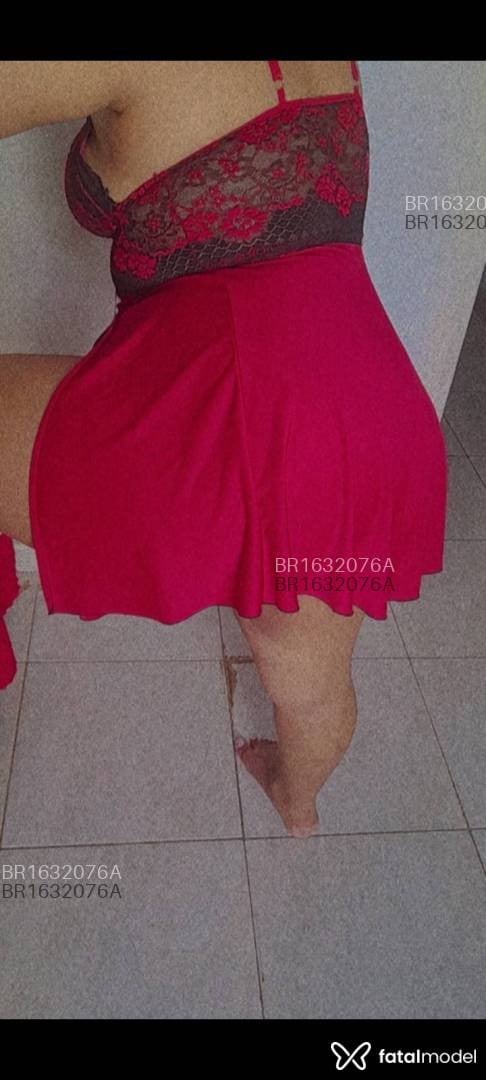 Acompanhante mulher com cabelo castanho de olhos castanhos em Barreiras - Tifany