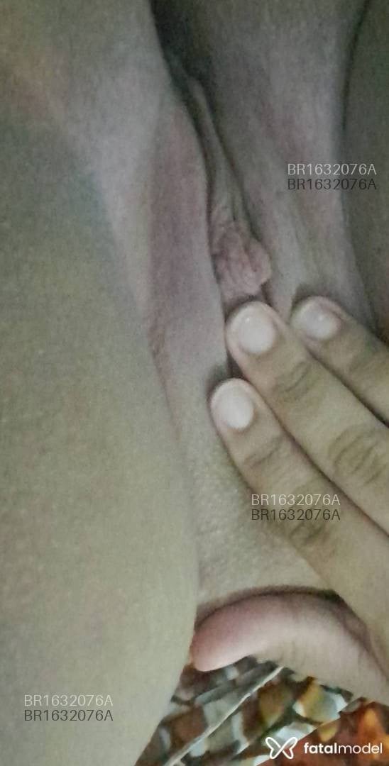 Acompanhante mulher com cabelo castanho de olhos castanhos em Barreiras - Tifany