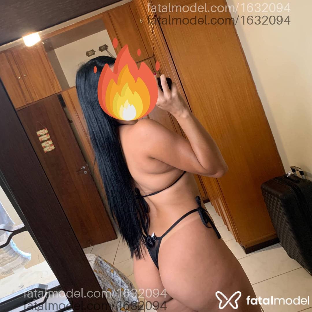 Acompanhante mulher morena (o) de olhos castanhos em Rio Verde - Karol Lima
