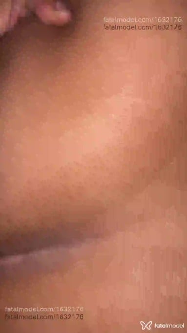 Acompanhante mulher trans com cabelo castanho de olhos castanhos em Redenção - Allexia