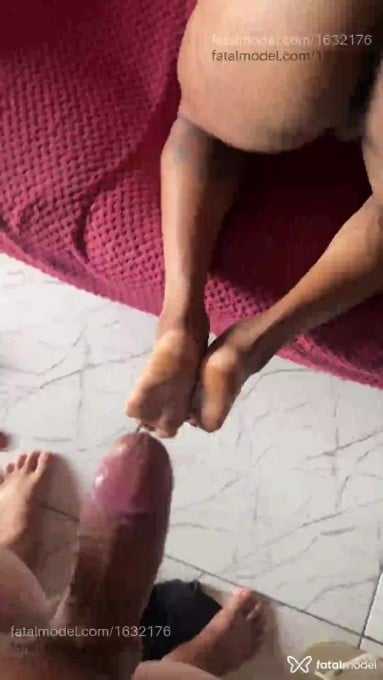 Acompanhante mulher trans com cabelo castanho de olhos castanhos em Redenção - Allexia