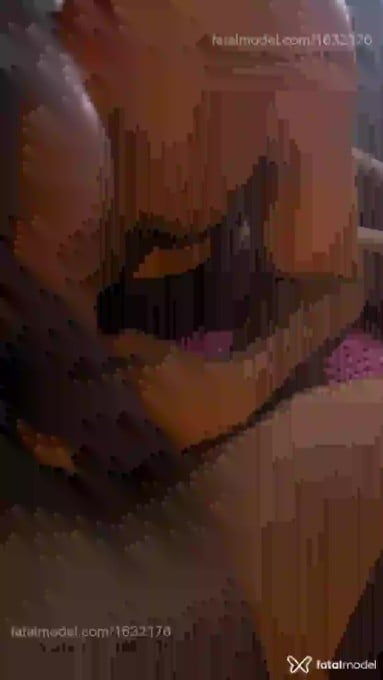 Acompanhante mulher trans com cabelo castanho de olhos castanhos em Redenção - Allexia