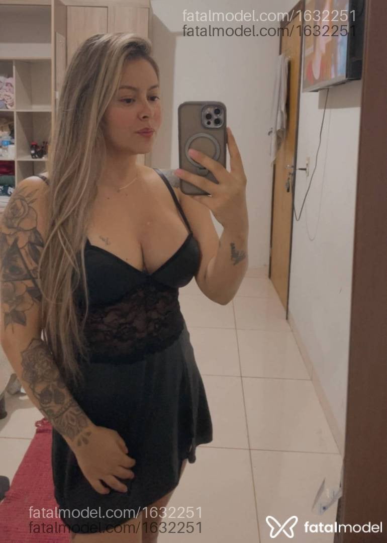 Acompanhante mulher loira (o) de olhos castanhos em Nova Mutum - Mirella Martins