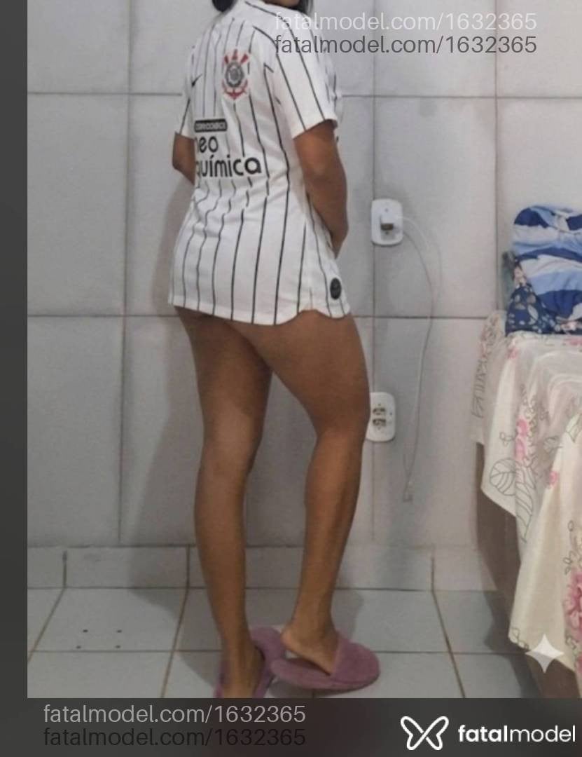 Acompanhante mulher com cabelo castanho de olhos castanhos em Marabá - Mary