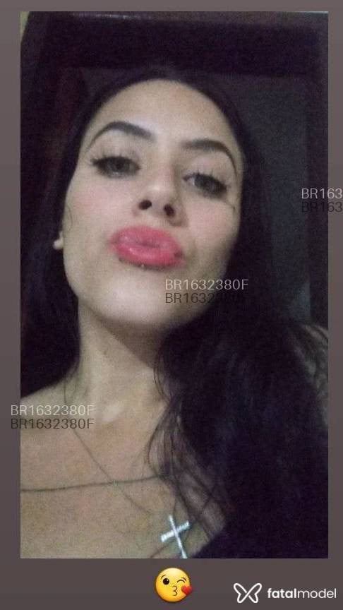 Acompanhante mulher morena (o) de olhos castanhos - Babi Bortolazzo Acompanhante mulher morena (o) de olhos castanhos - Babi Bortolazzo