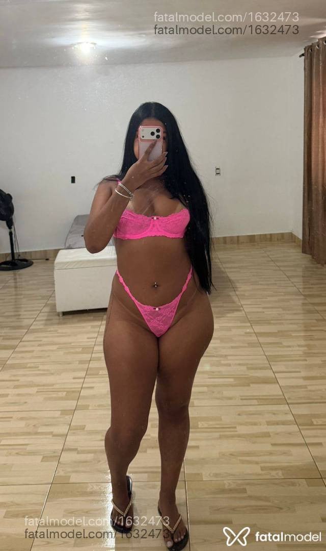 Acompanhante mulher morena (o) de olhos pretos em Luís Eduardo Magalhães - Serena