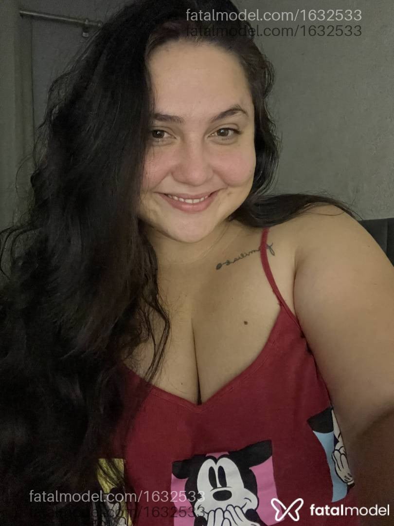 Acompanhante mulher com cabelo castanho de olhos mel em Virtual - Sahsa