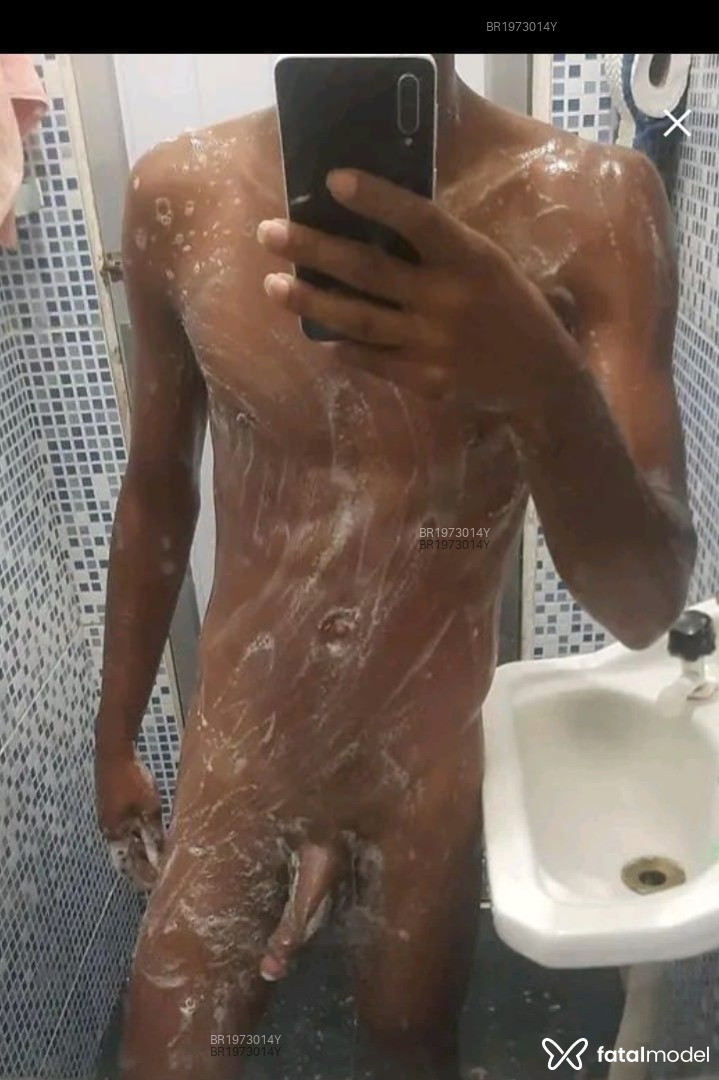 Acompanhante homem morena (o) de olhos pretos em Rio de Janeiro - Richard