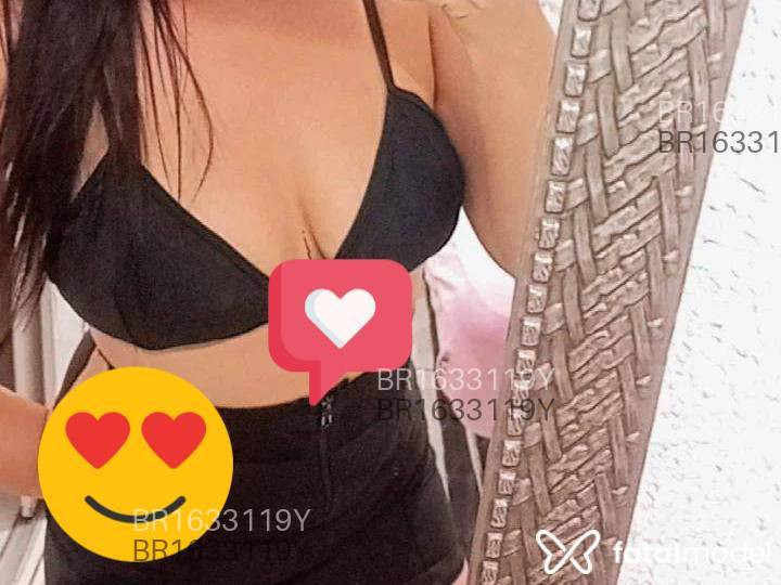 Acompanhante mulher morena (o) de olhos castanhos em Goianésia - Ana clara