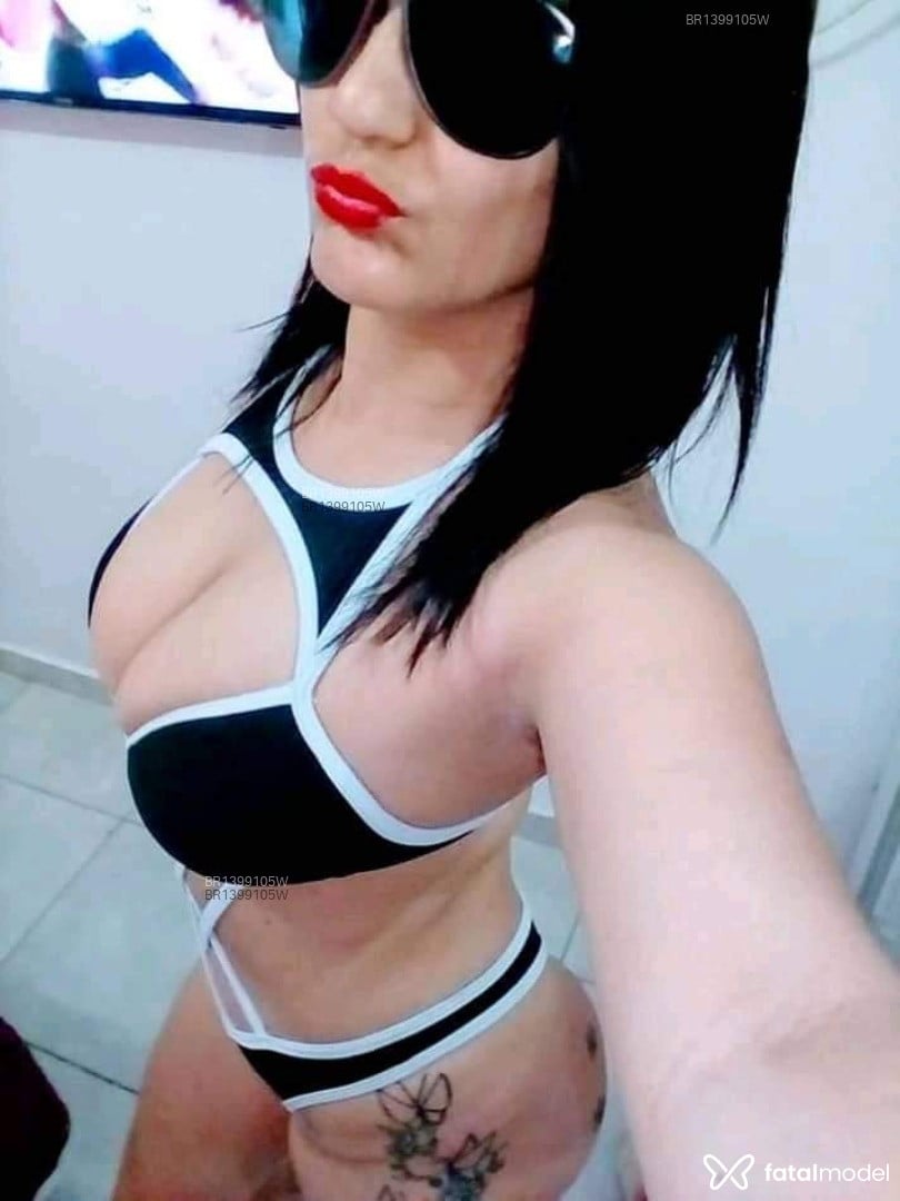 Acompanhante mulher morena (o) de olhos castanhos - Natasha Acompanhante mulher morena (o) de olhos castanhos - Natasha