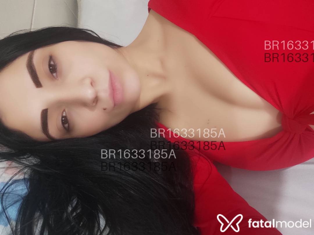 Acompanhante mulher com cabelo castanho de olhos castanhos em Porto Alegre Acompanhante mulher com cabelo castanho de olhos castanhos em Porto Alegre - Nanda