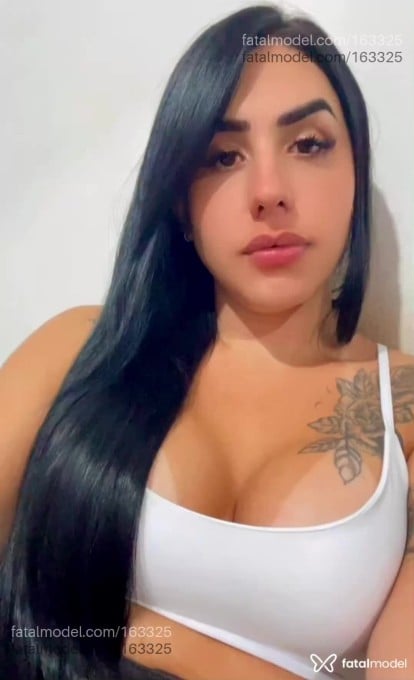 Acompanhante mulher trans morena (o) de olhos castanhos em Andradas - Isabelle Fortunatt