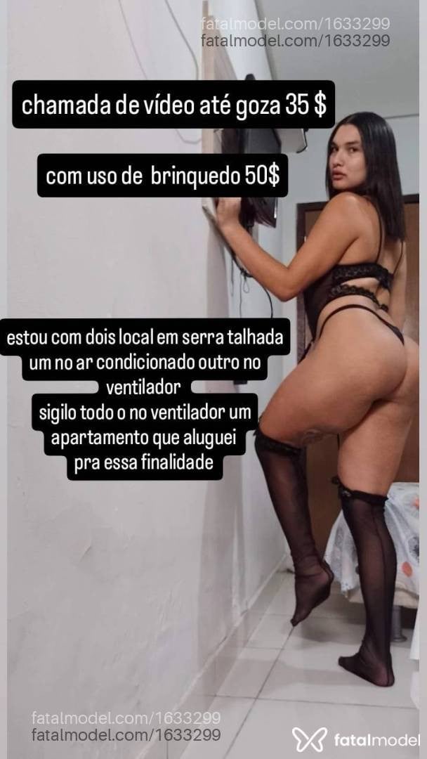 Acompanhante travesti com cabelo castanho de olhos castanhos - Alexia travesti