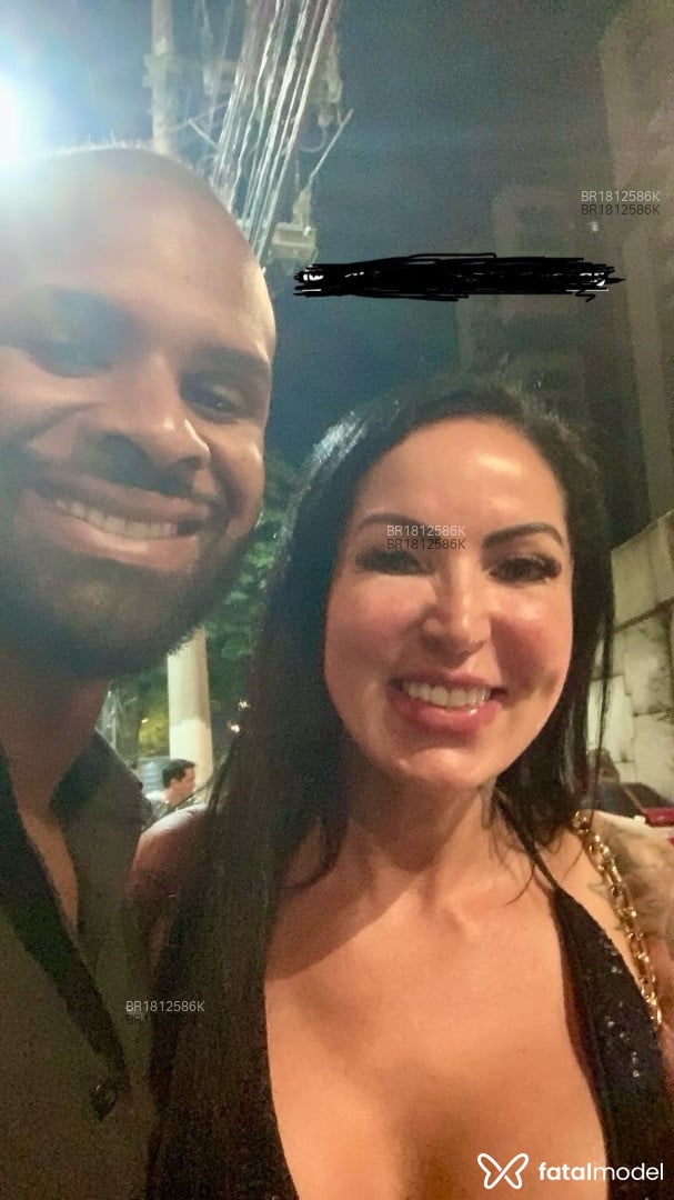 Acompanhante homem morena (o) de olhos castanhos em São Paulo - Vhn