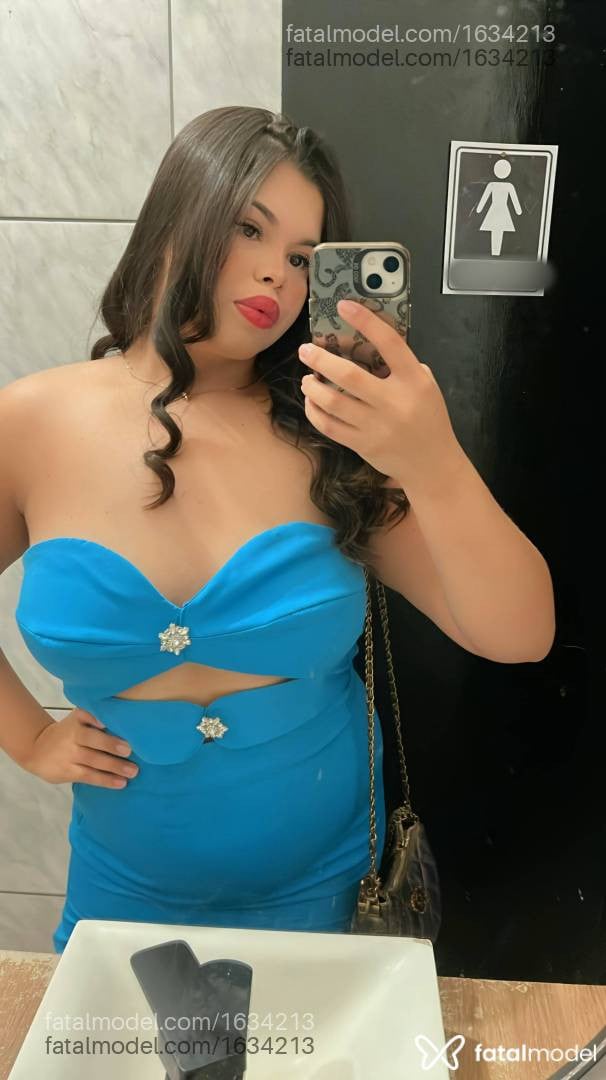 Acompanhante mulher com cabelo castanho de olhos castanhos - Bianca Sorano