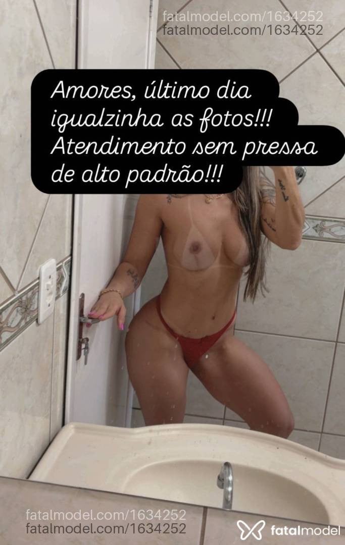 Acompanhante mulher loira (o) de olhos mel - Bianca