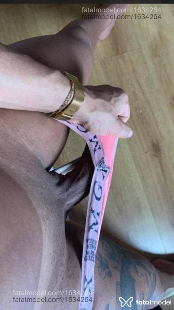 Acompanhante mulher trans morena (o) de olhos castanhos em Virtual - Sasá