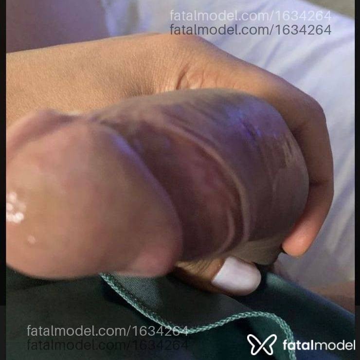 Acompanhante mulher trans morena (o) de olhos castanhos em Virtual - Sasá