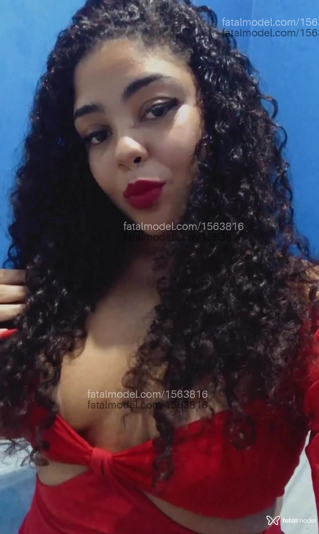 Acompanhante mulher morena (o) de olhos castanhos em Macaé Acompanhante mulher morena (o) de olhos castanhos em Macaé - Maysa