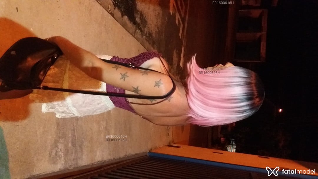 Acompanhante travesti com cabelo castanho de olhos castanhos em Araçatuba - MAVIS