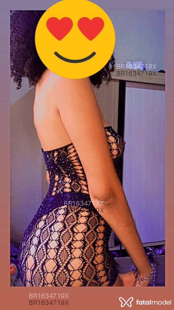 Acompanhante mulher morena (o) de olhos castanhos em São José do Rio Preto - Brunna Black